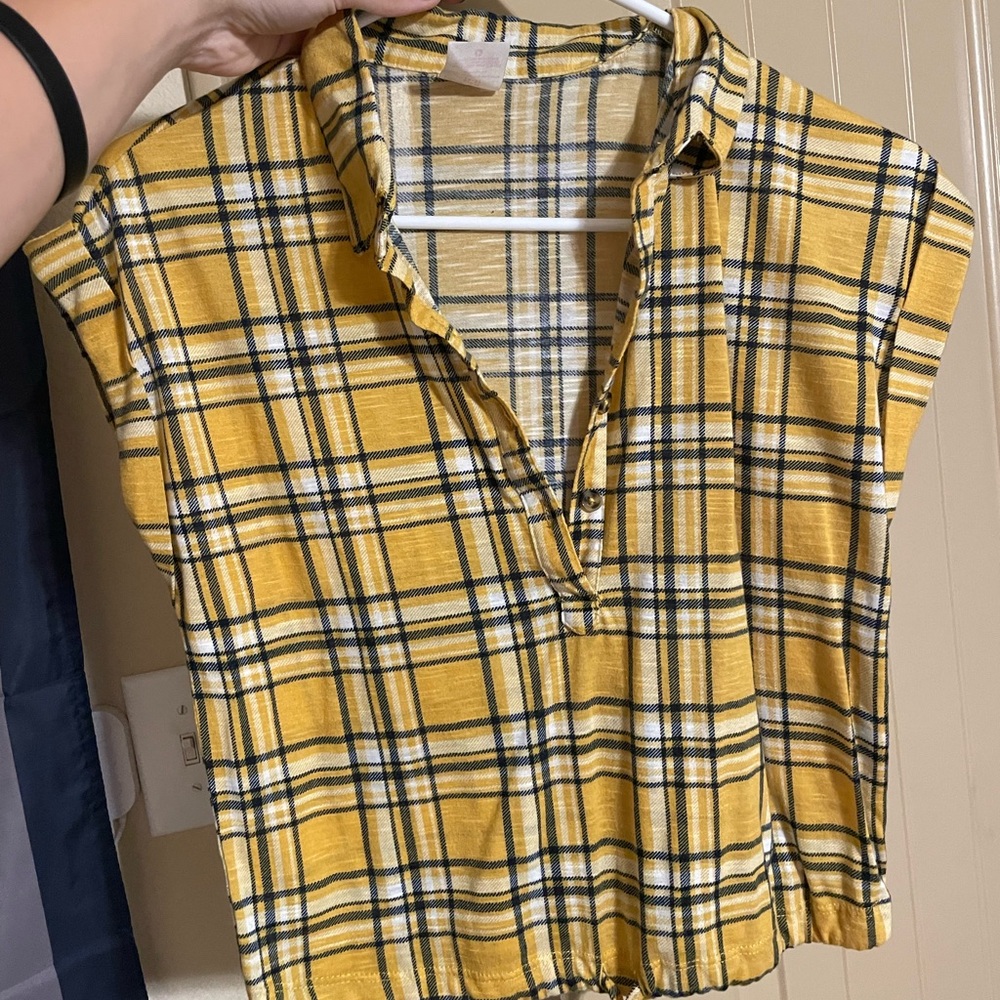 Yellow plaid, button-up and tie shirt. Bought in 2021. Worn once.